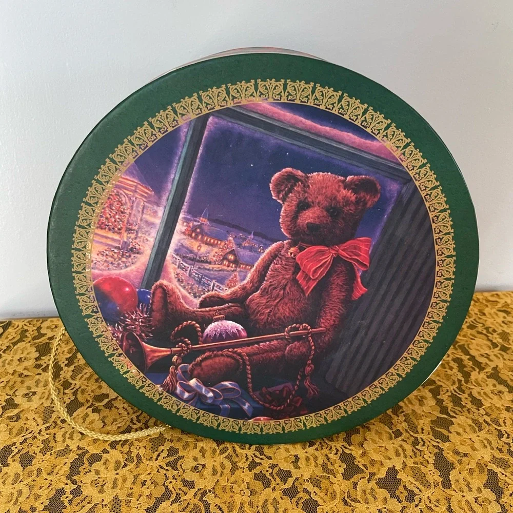 Vintage Teddy Bear Storage/Hat Box